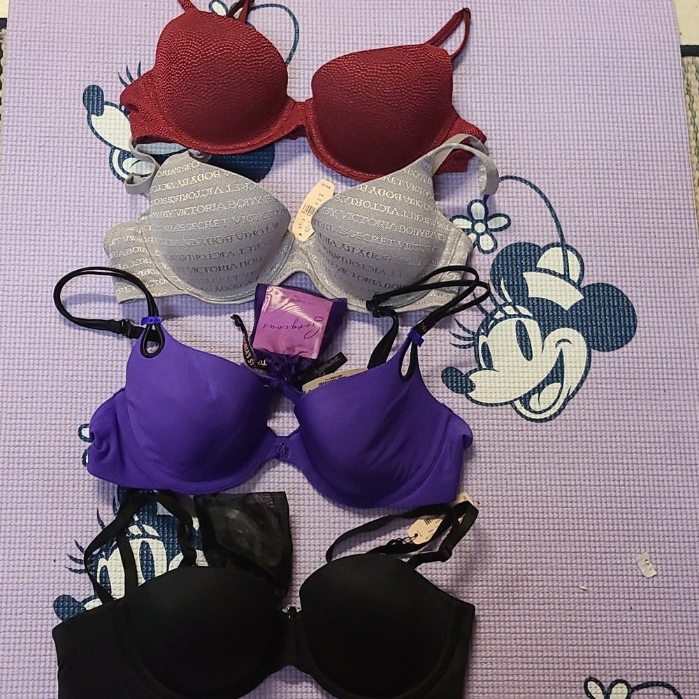 VS bras lot